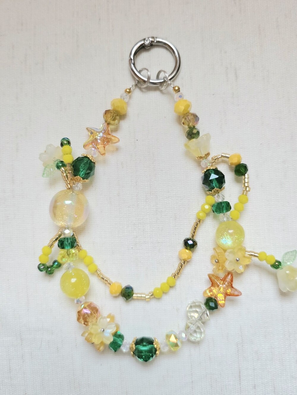 🌿🌼 Green and Yellow Floral Phone or Bag Beaded Charm